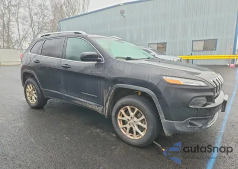 2017 Jeep Cherokee Latitude z USA, uszkodzony, nr VIN 1C4PJMCS7HW612902